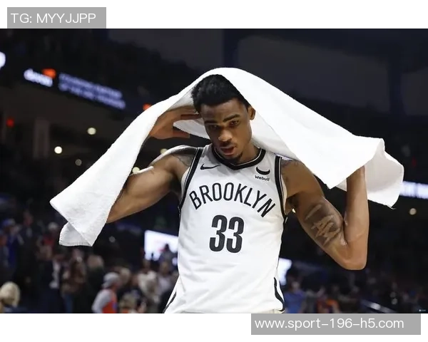 克拉克斯顿创造历史首次三双成篮网21世纪首位中锋三双球员 克拉克斯顿创造历史首次三双成篮网21世纪首位中锋三双球员