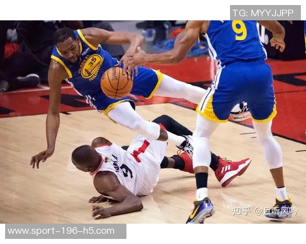 东西部实力悬殊明显总冠军归属或在NBA总决赛前已见分晓 东西部实力悬殊明显总冠军归属或在NBA总决赛前已见分晓